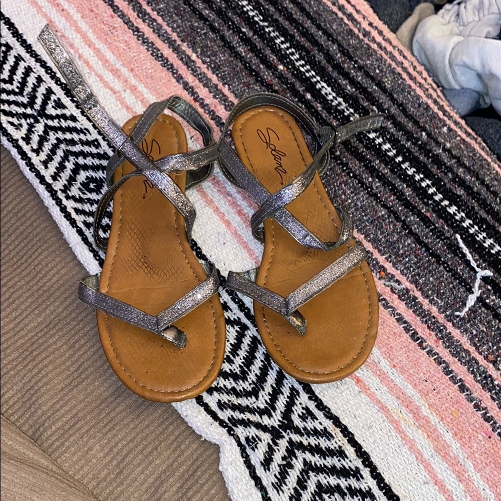Soda Silver Brown Sandals Minimalist Toe Loop Design